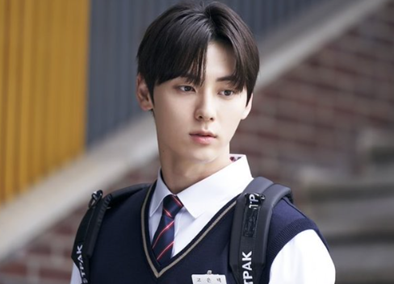 2025最新！LeSserafimカズハの歴代彼氏6人！ケイが元カレ？