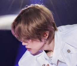 2025最新！Le Sserafimユンジンの歴代彼氏2人！