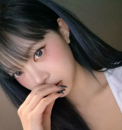 2025最新！Le Sserafimウンチェの歴代彼氏3人！