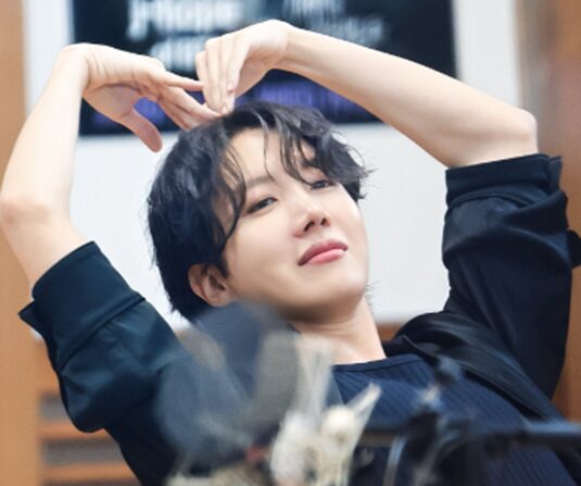 2025最新！BTSホソクの歴代彼女7人！